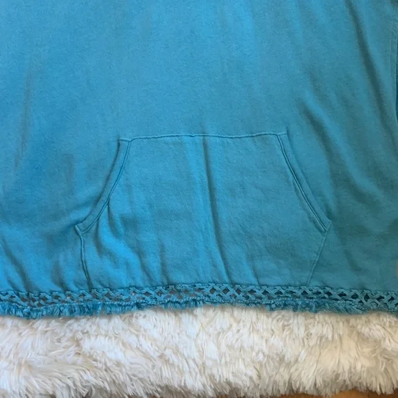 Victoria’s Secret Casual Teal Swimsuit Coverup - Picture 5 of 7